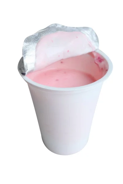 Nyílt egy eldobható pohár joghurt — Stock Fotó