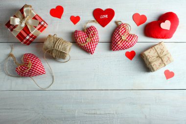 kalpleri ile dekore edilmiş