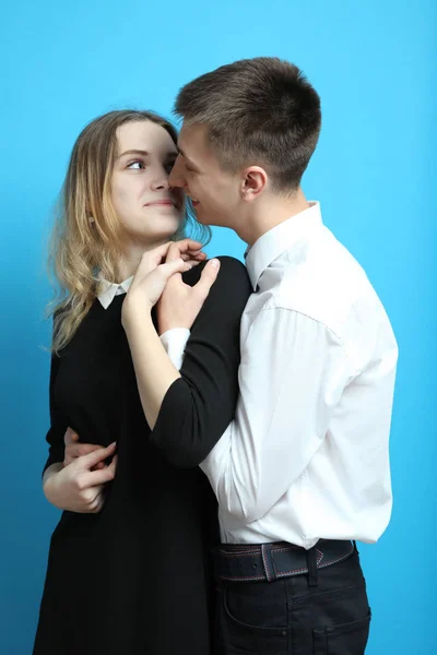 Young couple in love — Stock Photo, Image