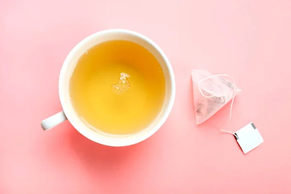 Saco de chá e chá verde — Fotografia de Stock