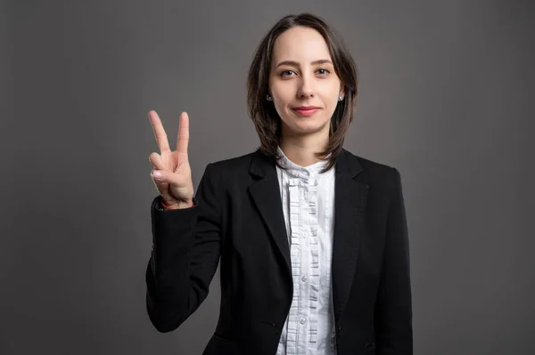 Retrato Una Maravillosa Mujer Negocios Joven Vestido Con Traje Negro — Foto de Stock