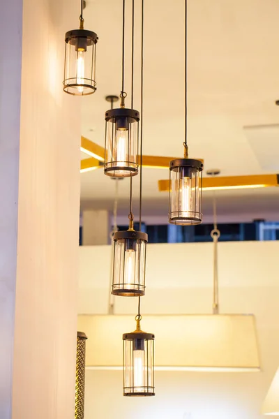Beautiful chandelier. luxury expensive chandelier hanging under — Stock Photo, Image
