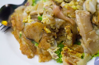 Stir kızarmış düz şehriye ve tavuk mu yumurtadan çıkar Tay street gıda