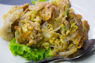 Stir kızarmış düz şehriye ve tavuk mu yumurtadan çıkar Tay street gıda