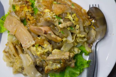 Stir kızarmış düz şehriye ve tavuk mu yumurtadan çıkar Tay street gıda