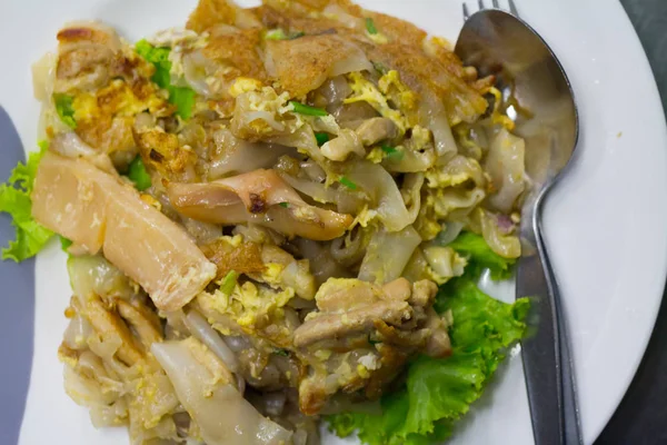 Stir kızarmış düz şehriye ve tavuk mu yumurtadan çıkar Tay street gıda