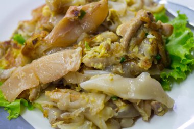 Stir kızarmış düz şehriye ve tavuk mu yumurtadan çıkar Tay street gıda