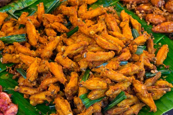 Deep Fried chicken wings. Buffalo chicken wings. Spicy food and — Stock Photo, Image