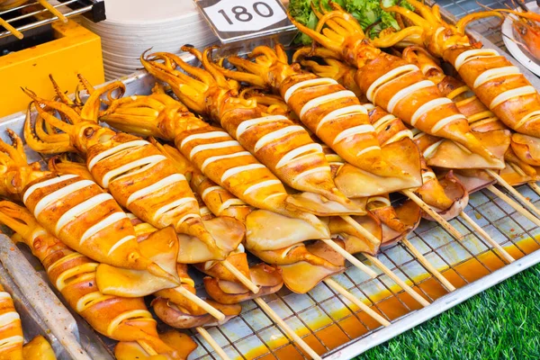 Grilled Squid at street food in thailand — Stock Photo, Image