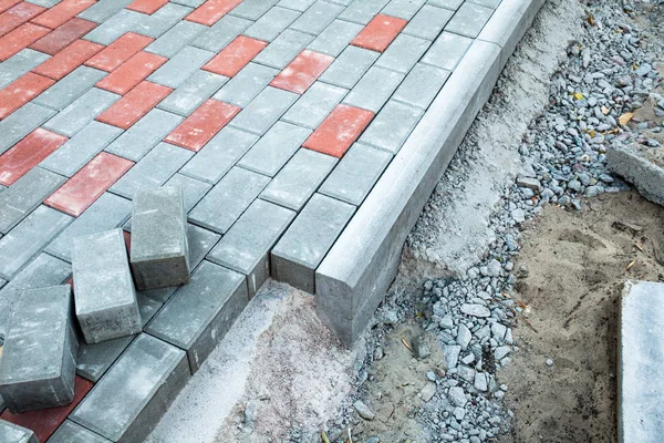 Paving the footpath — Stock Photo, Image
