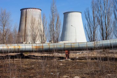 Ukrayna, Kyiv yakınlarındaki kojenerasyon fabrikasının soğutma kuleleri