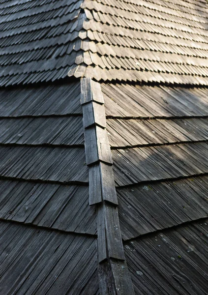 Old Wooden Shingle Roof Rich Texture — Stock Photo, Image