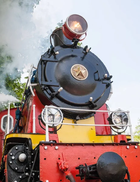 Old Soviet Steam Locomotive Blowing Steam Out Whistle — Stock Photo, Image