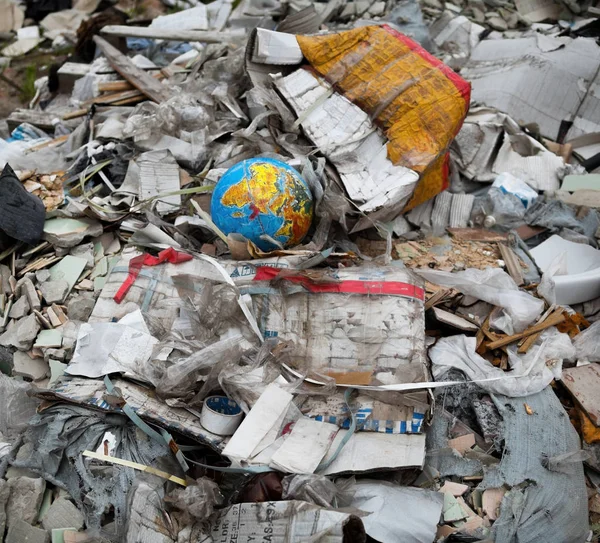 Sampah Sampah Dunia Terestrial Yang Rusak Tempat Sampah Tempat Pembuangan — Stok Foto
