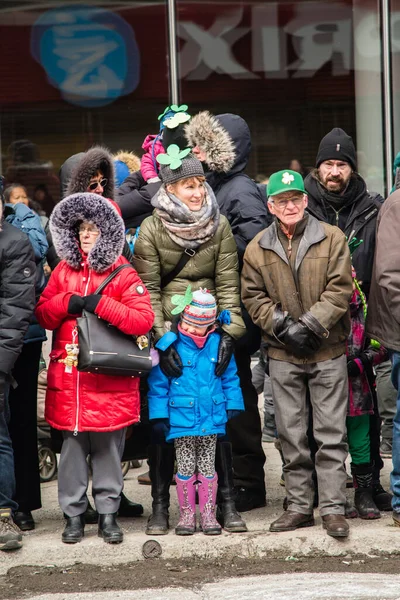 Montreal Canadá Marzo 2019 Gente Celebra Desfile Del Día San — Foto de Stock