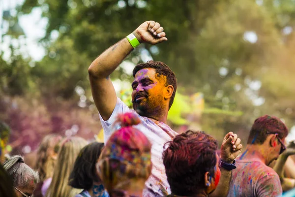 Montreal Canada August 2019 People Celebrate Holi Festival Throwing Color — Stok fotoğraf