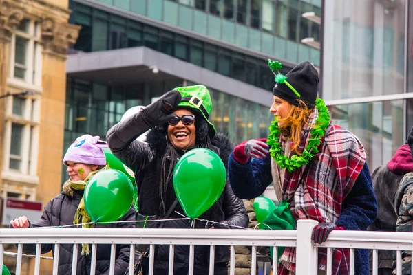 Montreal Canadá Marzo 2019 Gente Celebra Desfile Del Día San — Foto de Stock