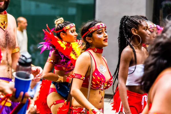 Pessoas Comemorando Desfile Caribe Centro Montreal — Fotografia de Stock