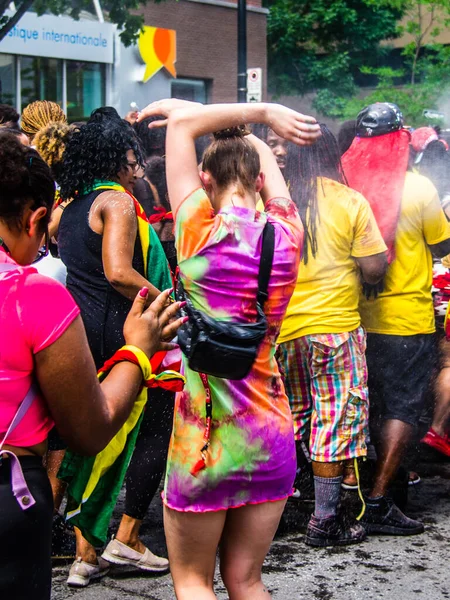 Gente Celebrando Desfile Del Caribe Centro Montreal — Foto de Stock