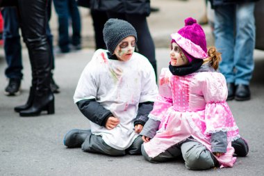Montreal, Kanada - 28 Ekim 2018: Montreal Kanada şehir merkezinde yıllık Zombi Geçidi