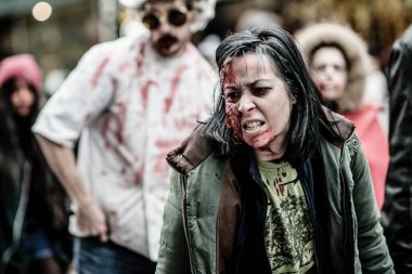 Montreal, Kanada - 28 Ekim 2018: Montreal Kanada şehir merkezinde yıllık Zombi Geçidi