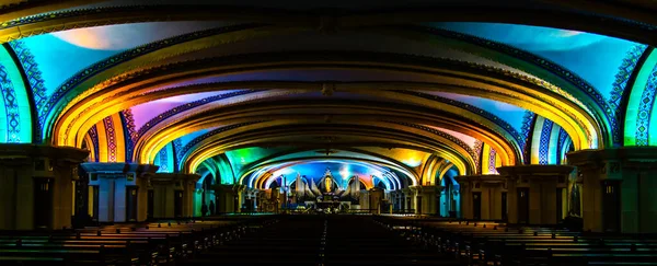 Внутрішня Частина Basilica Sainte Anne Beaupre Квебеку — стокове фото