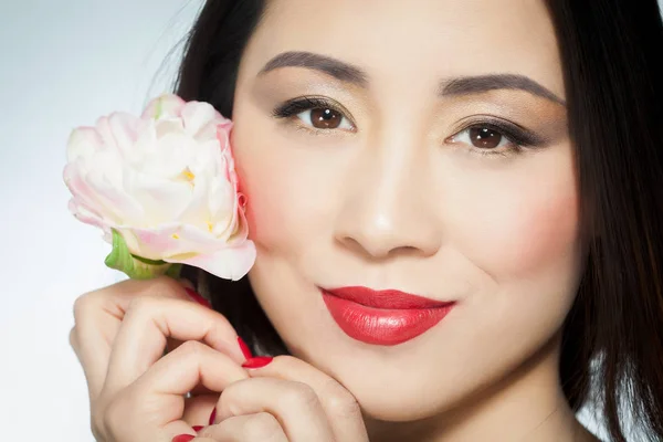 Wanita Asia cantik Dengan Makeup — Stok Foto