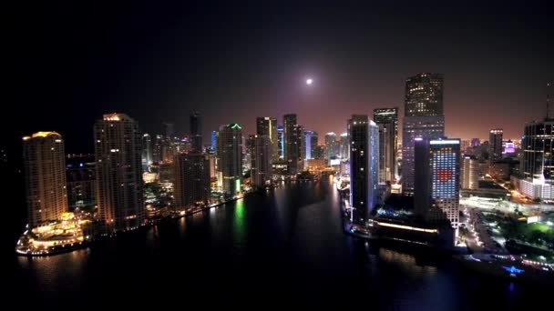 Centro Miami Playa Por Noche Por Avión Tripulado Aéreo — Vídeo de stock