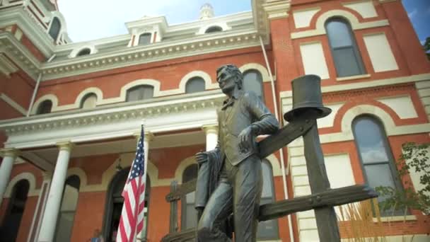 Lincoln Estátua Livingston Tribunal Condado Pontífice — Vídeo de Stock