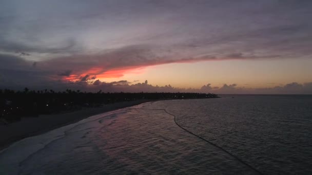 Hermoso Atardecer Tropical Sobre Océano Colorido Cielo Aéreo Dron — Vídeo de stock