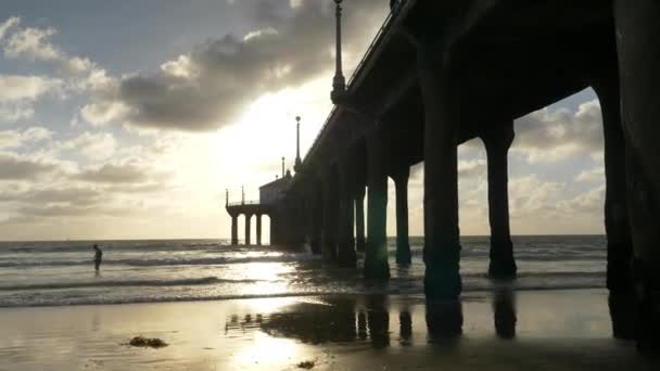 Plaża Zachód Słońca Śledzenie Strzał — Wideo stockowe