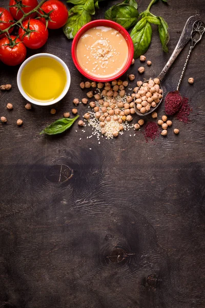 Hummus ingredienser bakgrund — Stockfoto