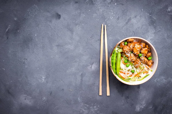 Fideos de estilo asiático — Foto de Stock