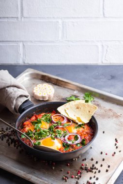 Shakshuka pide ile