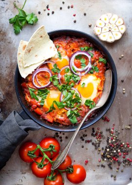 Shakshuka pide ile