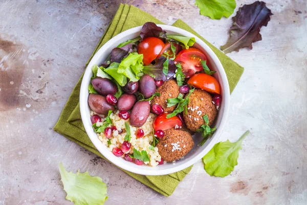 Salată în stil Orientul Mijlociu — Fotografie, imagine de stoc