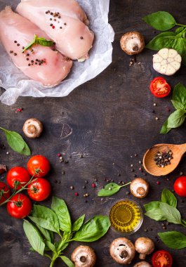 yemek pişirmek için ham maddeler