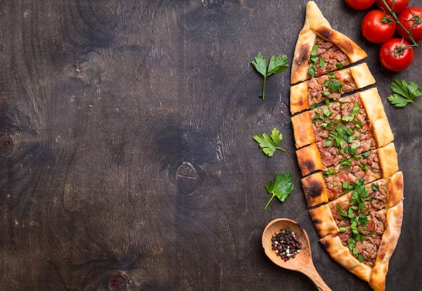 Geleneksel Türk ekmek pide — Stok fotoğraf