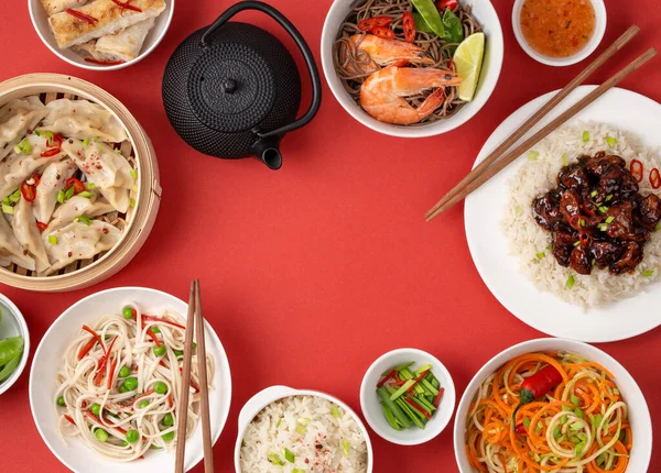 Verschiedene chinesische Gerichte — Stockfoto