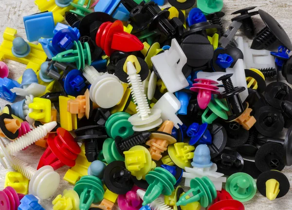 Dugattyú Rögzítő Műanyag Termékek Autó Összeszerelés Közben — Stock Fotó