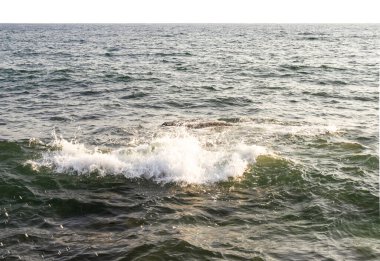 Kırılan Mavi Okyanus Dalgası Yaz Arkaplanı. Deniz kıyısında, beyaz.