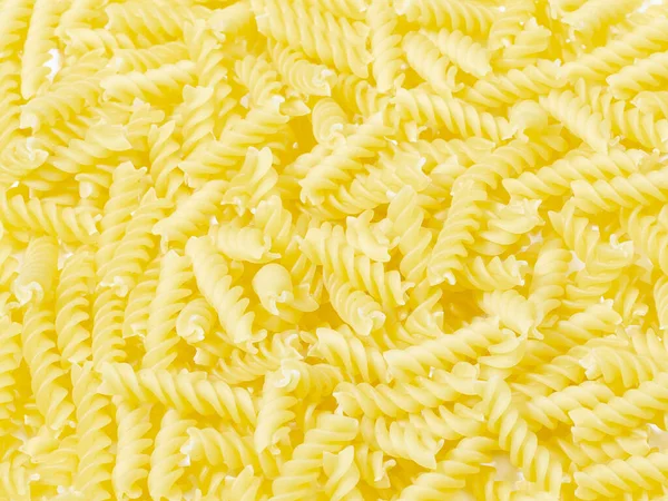 Stapel Kleine Vegeroni Rotini Spiralen Pasta Witte Achtergrond — Stockfoto