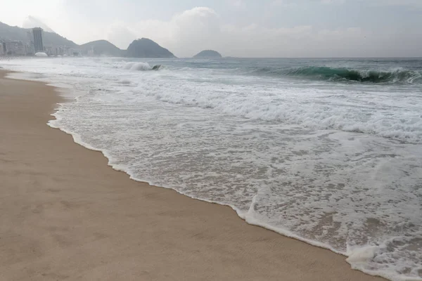 Пляж Копакабана Утром — стоковое фото