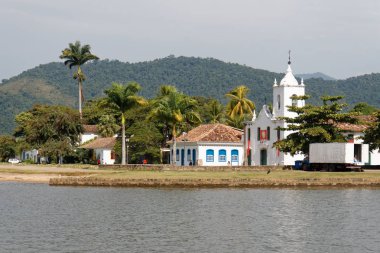 2014 'te Paraty, Rdj' de Pentecost tatili