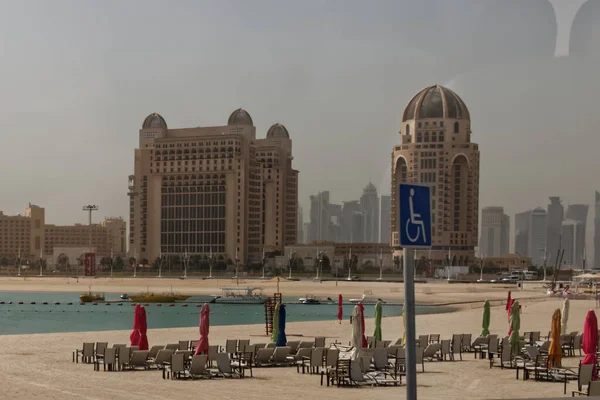 Доха Катар 2016 Дохийская Набережная Деревьями Пляжами Парковками — стоковое фото