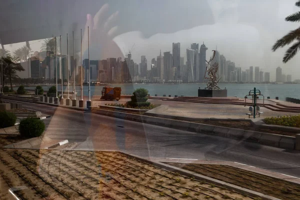 Doha Katar 2016 Doha Wasser Gesäumt Von Bäumen Stränden Und — Stockfoto