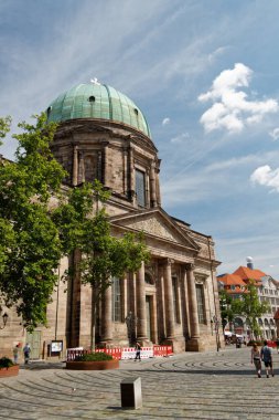 Nuremberg / Almanya-24 / 6 / 2012: St. Elisabeth Kilisesi.