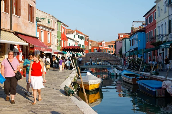 Sep 2011 Multicolored Buildings Alongside Canal Burano Island Famous Its — Stock Photo, Image