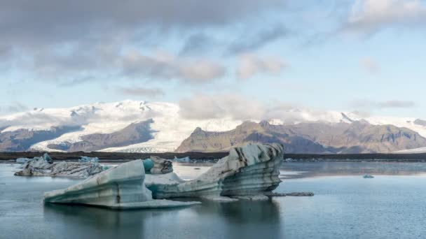 Χρόνος Lapse Jokulsarlon Παγετώνας Λιμνοθάλασσα Παγόβουνα Στην Ισλανδία — Αρχείο Βίντεο