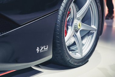 Paris, Fransa - Eylül 29, 2016:2017 Ferrari Porte de Versailles Paris Motor Show üzerinde sunulan Laferrari Aperta